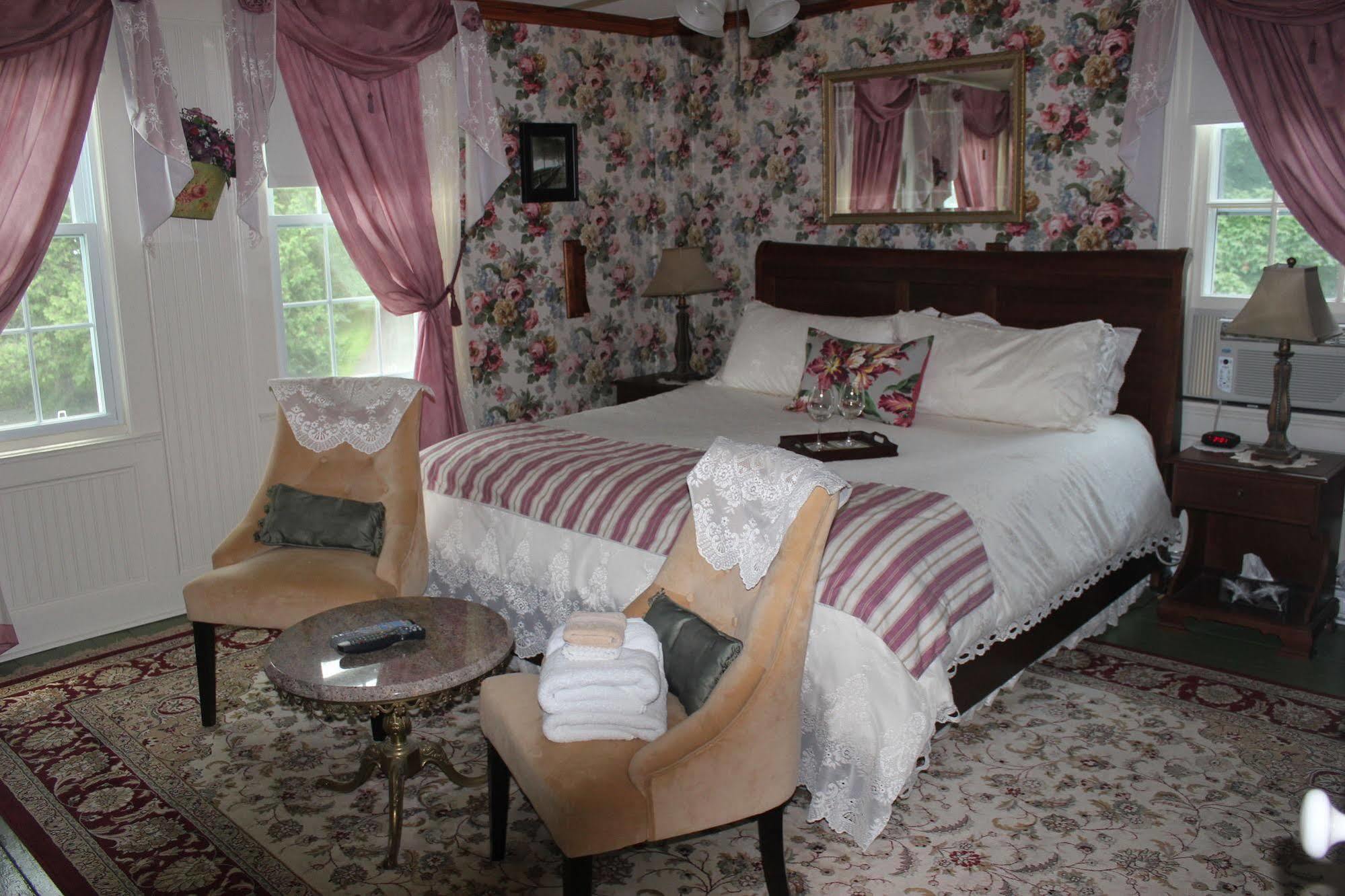 Stanstead Domaine Les Boises Lee Farm S.A B&B 외부 사진